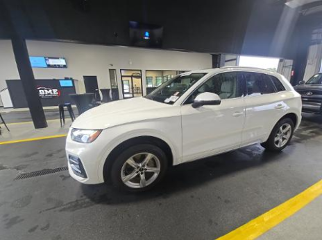White 2021 Audi Q5 SUV / Crossover All-Wheel Drive 7-Speed Automatic