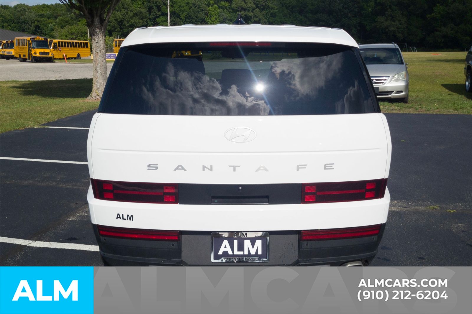 Used 2026 White Hyundai SE image 7