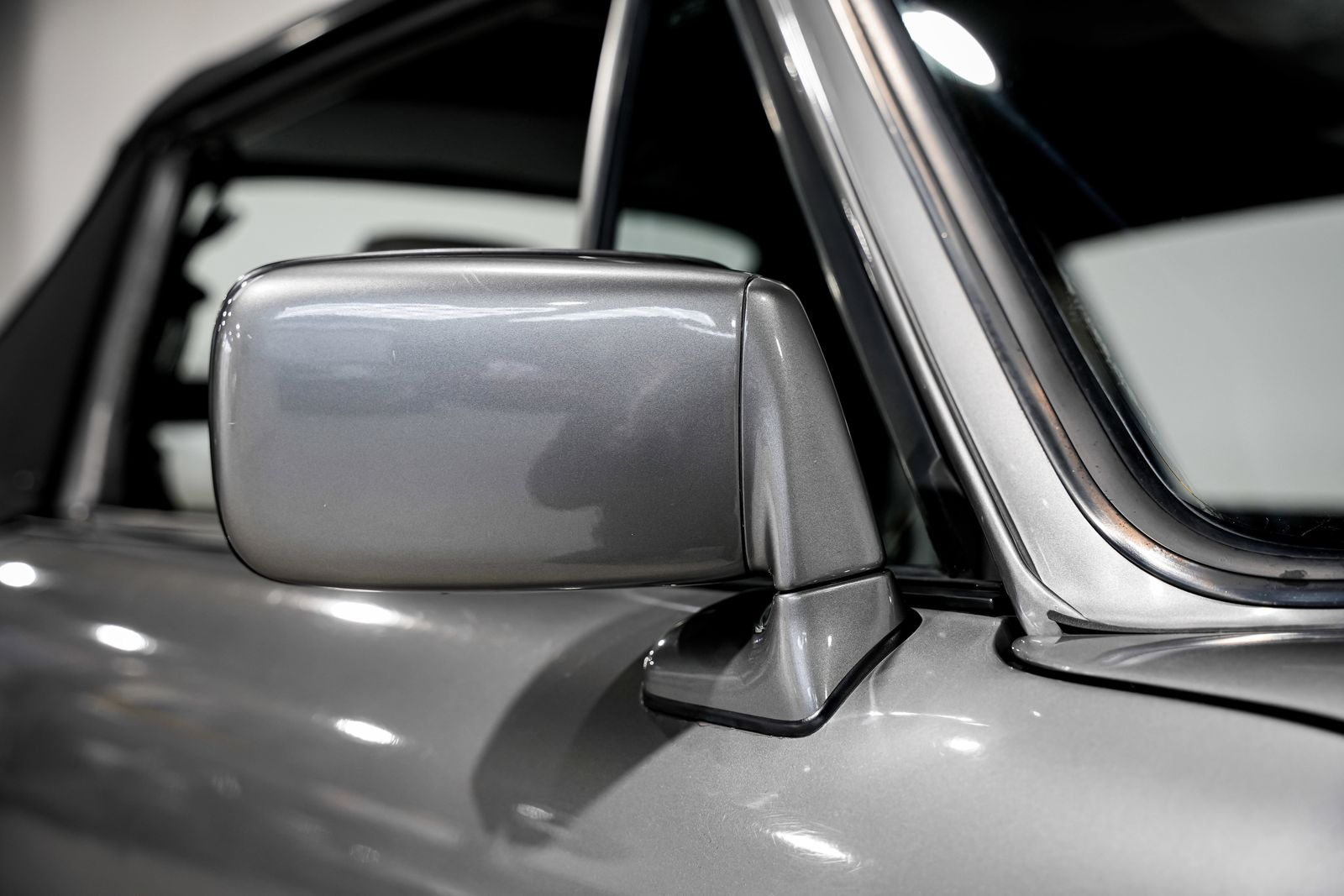 1990 Porsche 911 Carrera — photo 35