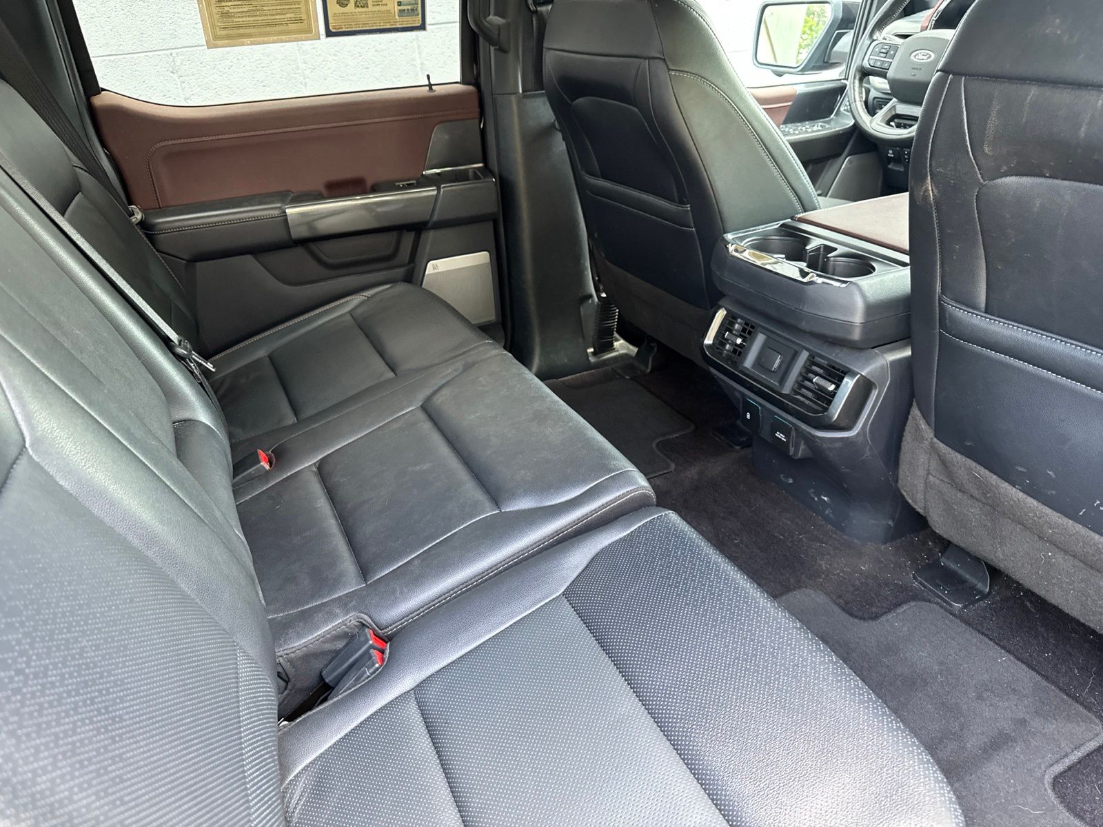 Certified Used 2022 Agate Black Metallic Ford Lariat image 26