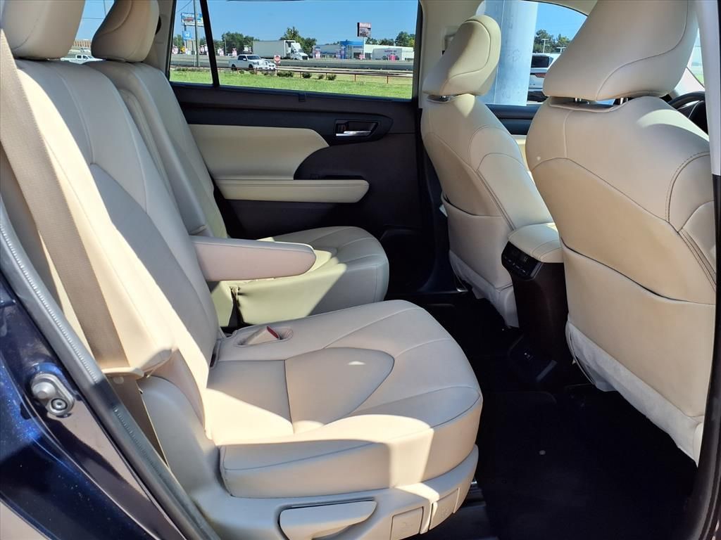 2021 Toyota Highlander XLE Blue at DeMontrond Mazda