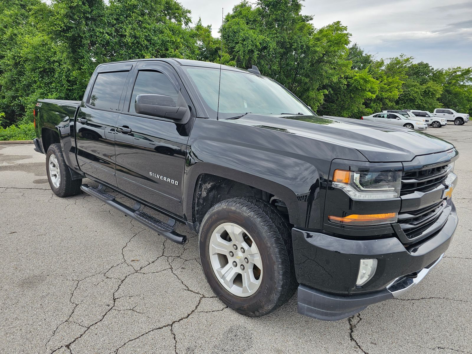 2017 Chevrolet Silverado 1500 LT 4X4 Crew Cab Short Box's photo