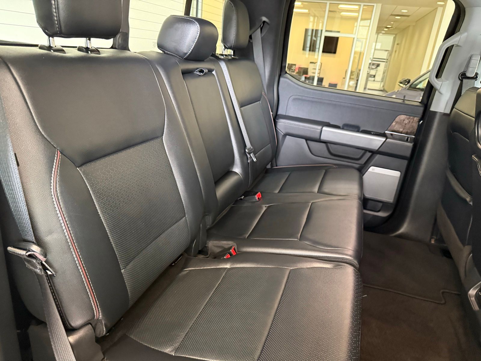 Used 2022 Blue Ford Lariat image 45