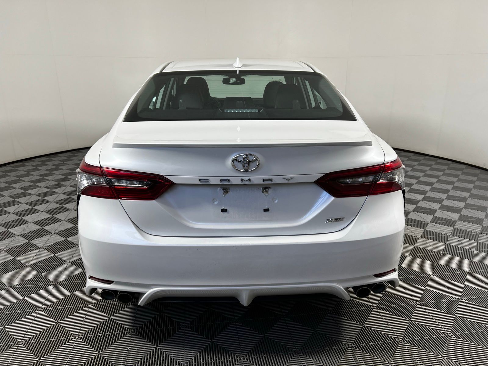 2019 Toyota Camry XSE 6