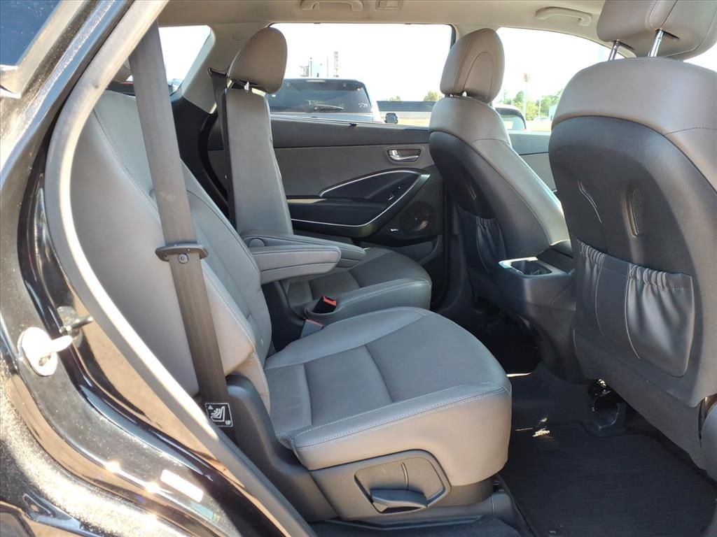 2019 Hyundai Santa Fe XL Limited Black at Autostrade