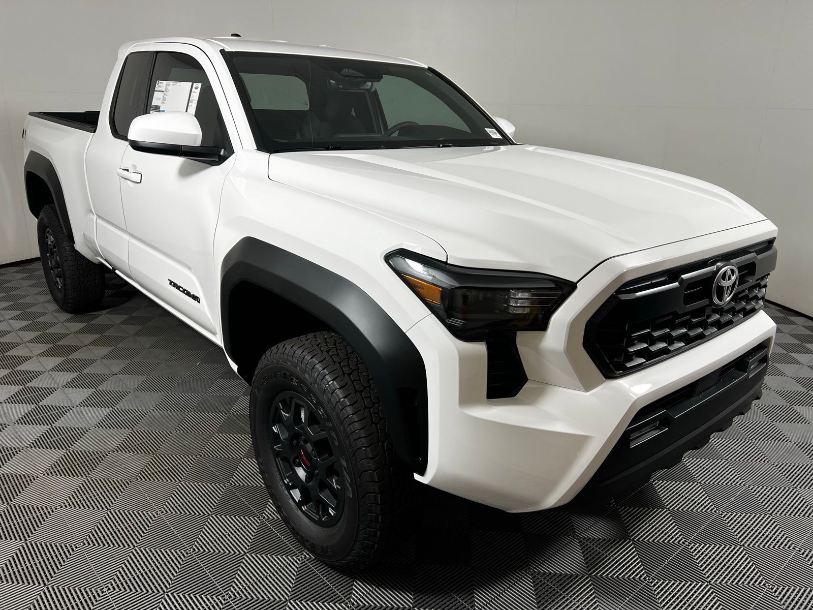 2025 Toyota Tacoma PreRunner 3