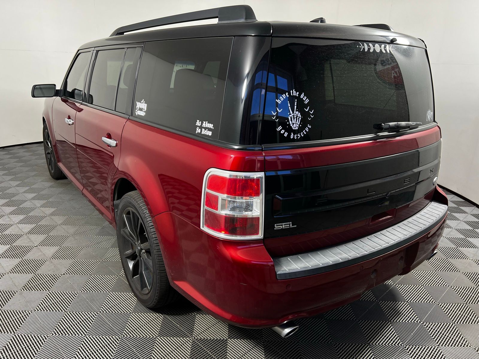 Thumbnail: 2018 Ford Flex - 7