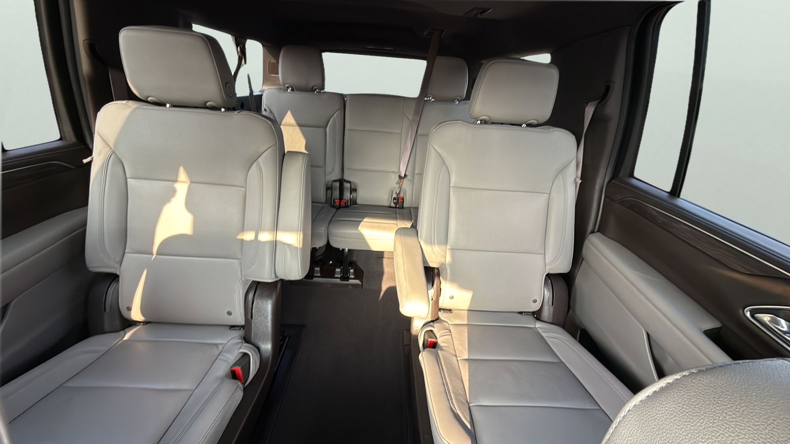 Used Car 2023 Chevrolet Suburban  Z71 For Sale Under $60,000 In Austin, Texas