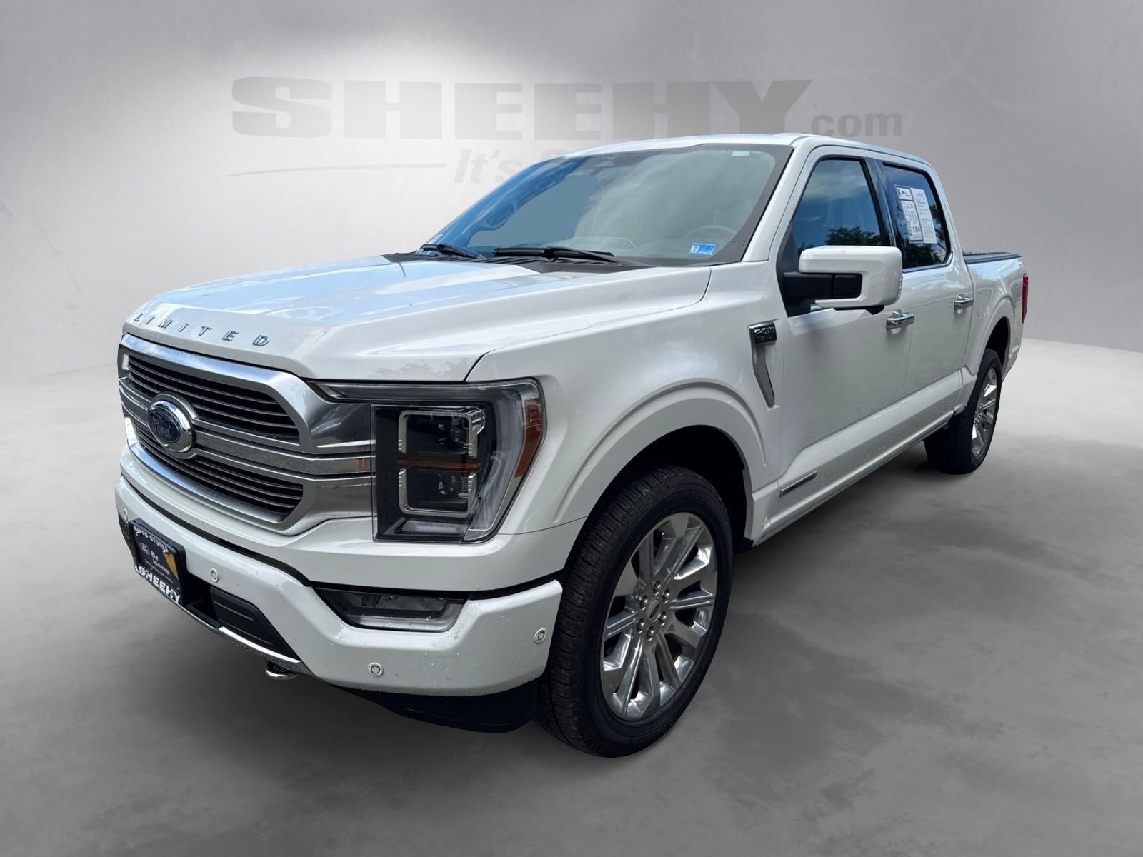 Certified Used 2023 Star White Ford Limited image 17
