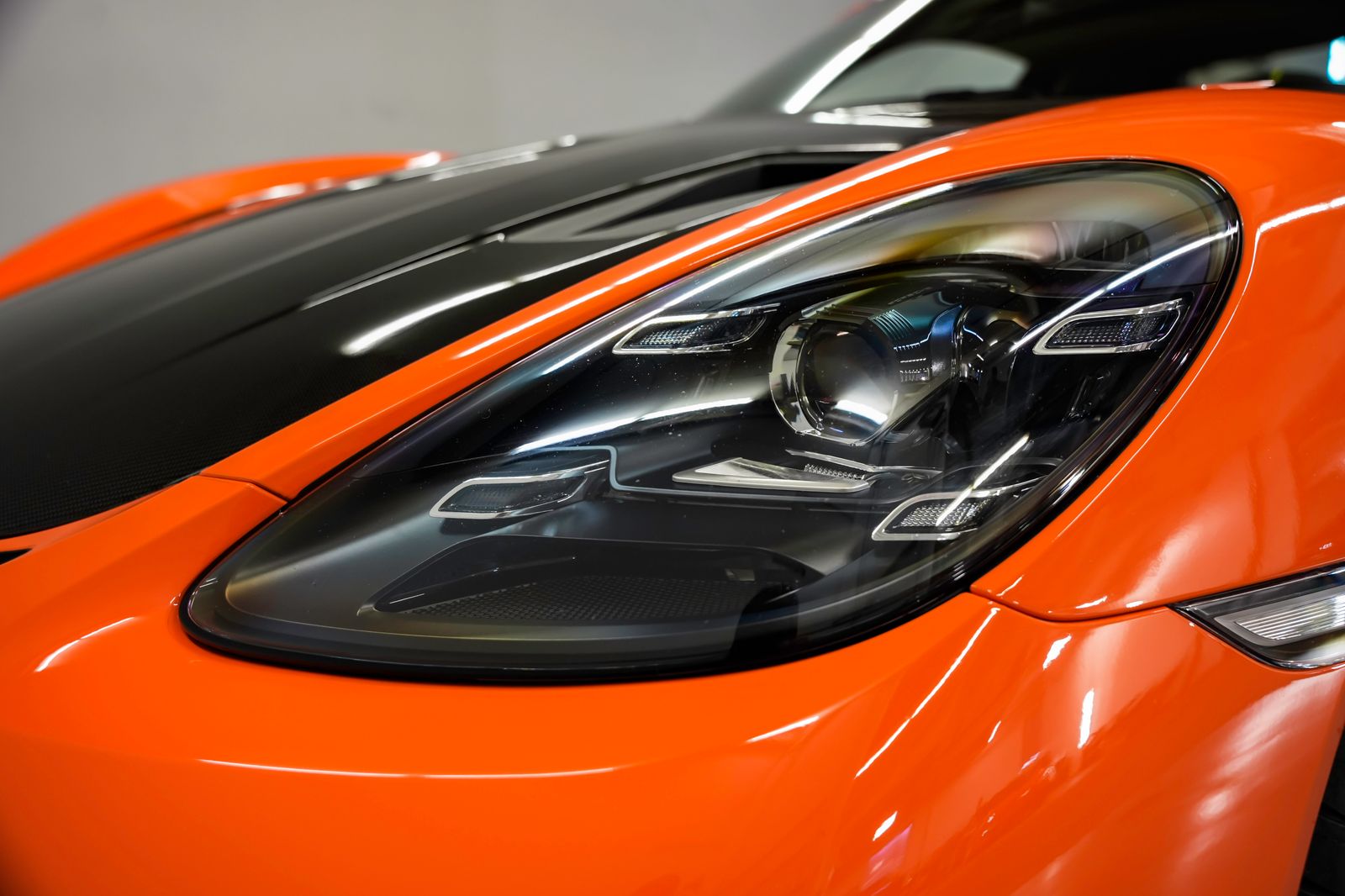 2023 Porsche 718 Cayman GT4 RS — photo 28