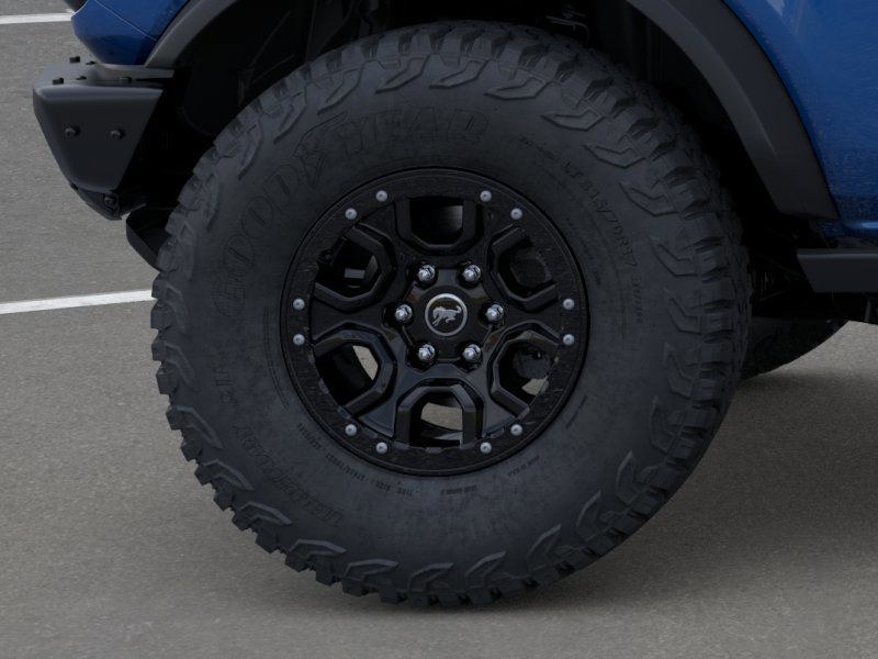 New 2026 Velocity Blue Metallic Ford Badlands image 21