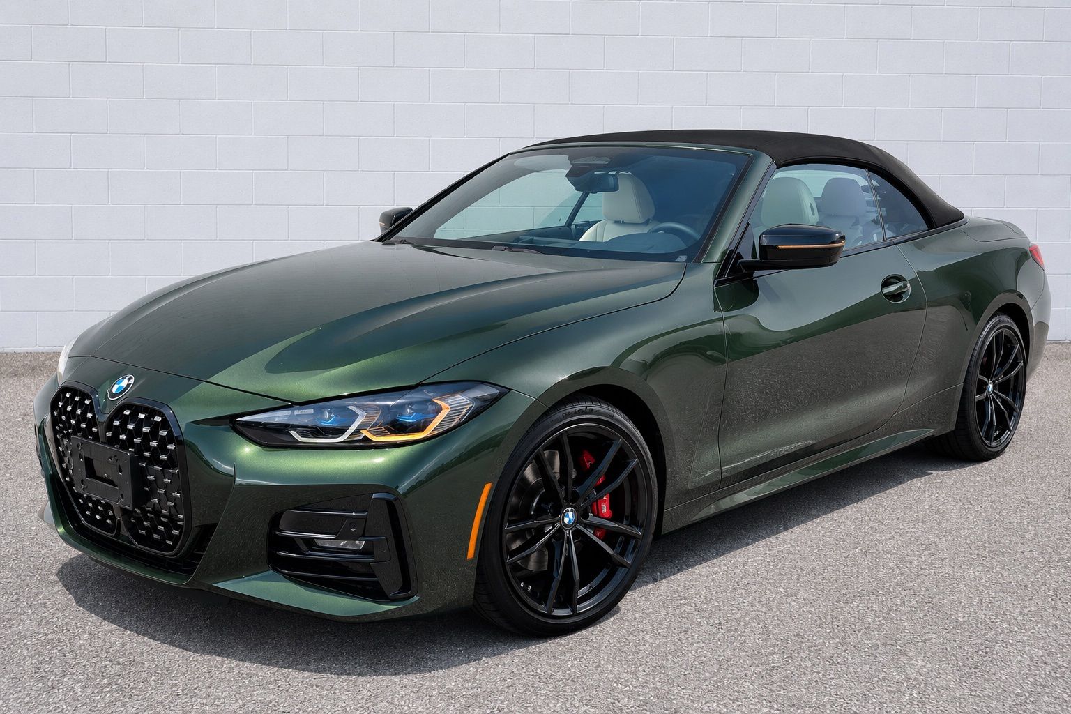 San Remo Green Metallic 2024 BMW 4 Series 430i Convertible xDrive Convertible All-Wheel Drive 8-Speed Automatic