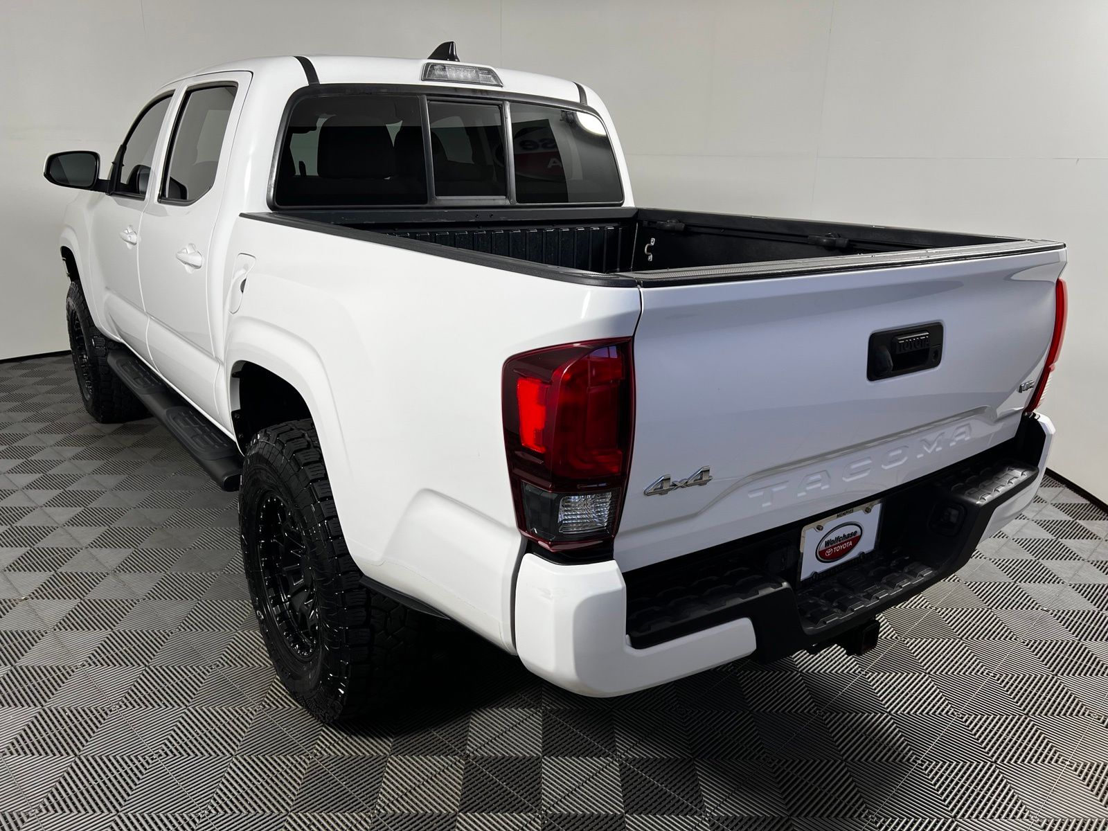 Thumbnail: 2022 Toyota Tacoma - 7