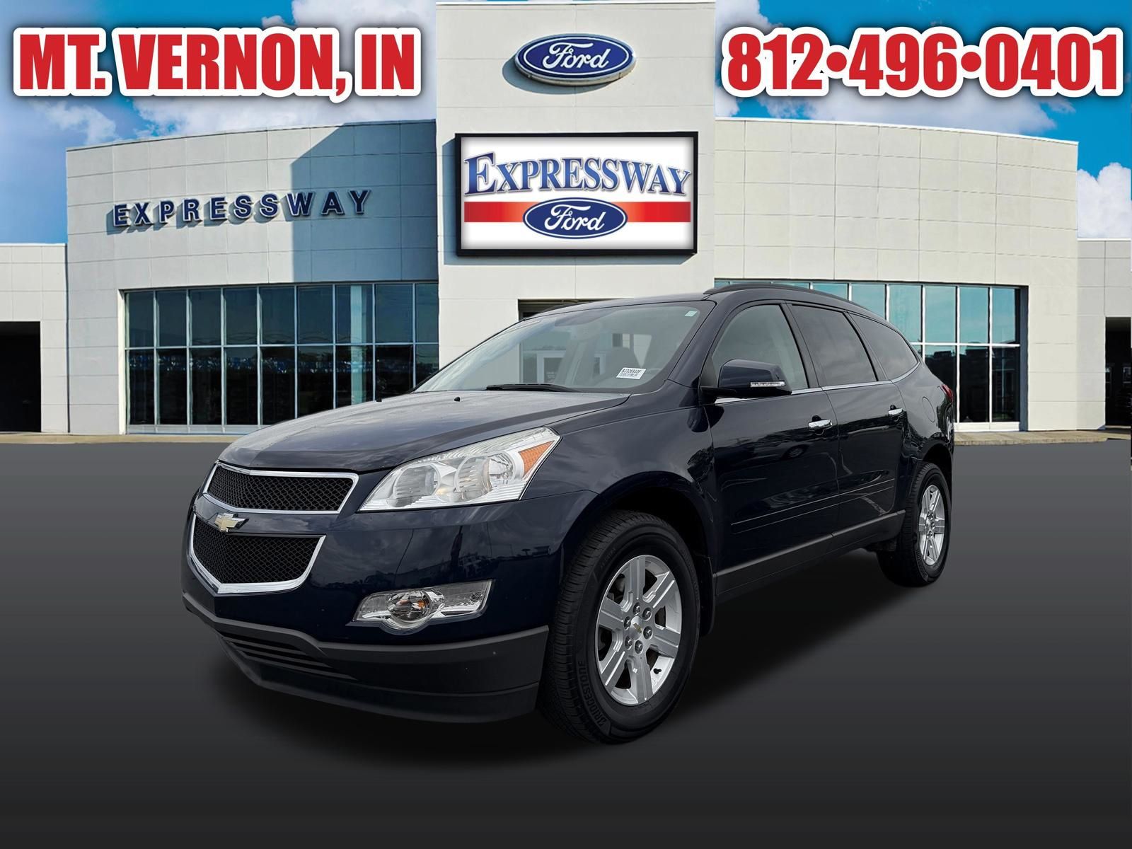 2011 Chevrolet Traverse image 2