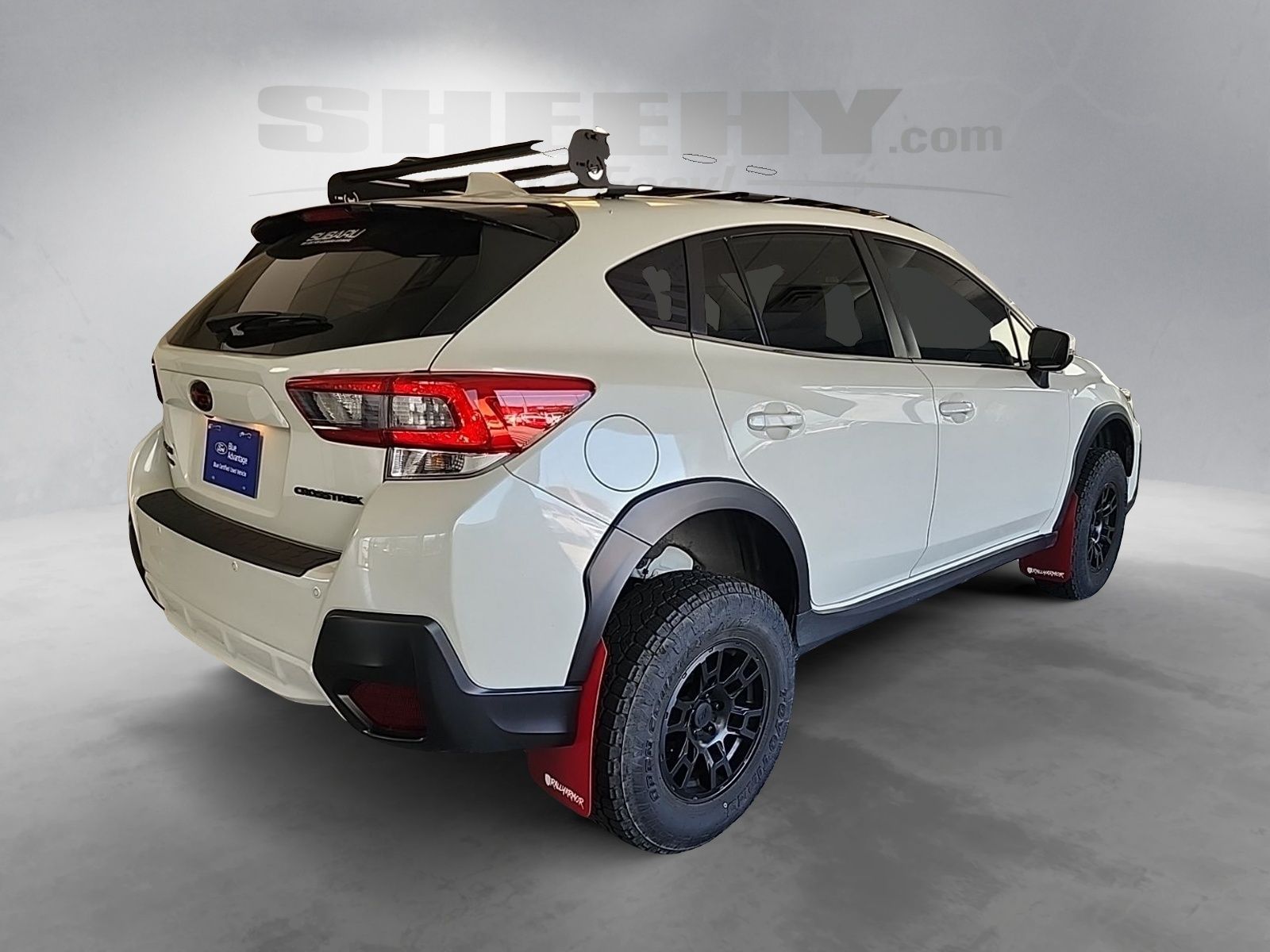 Used 2023 Crystal White Pearl Subaru Limited image 13