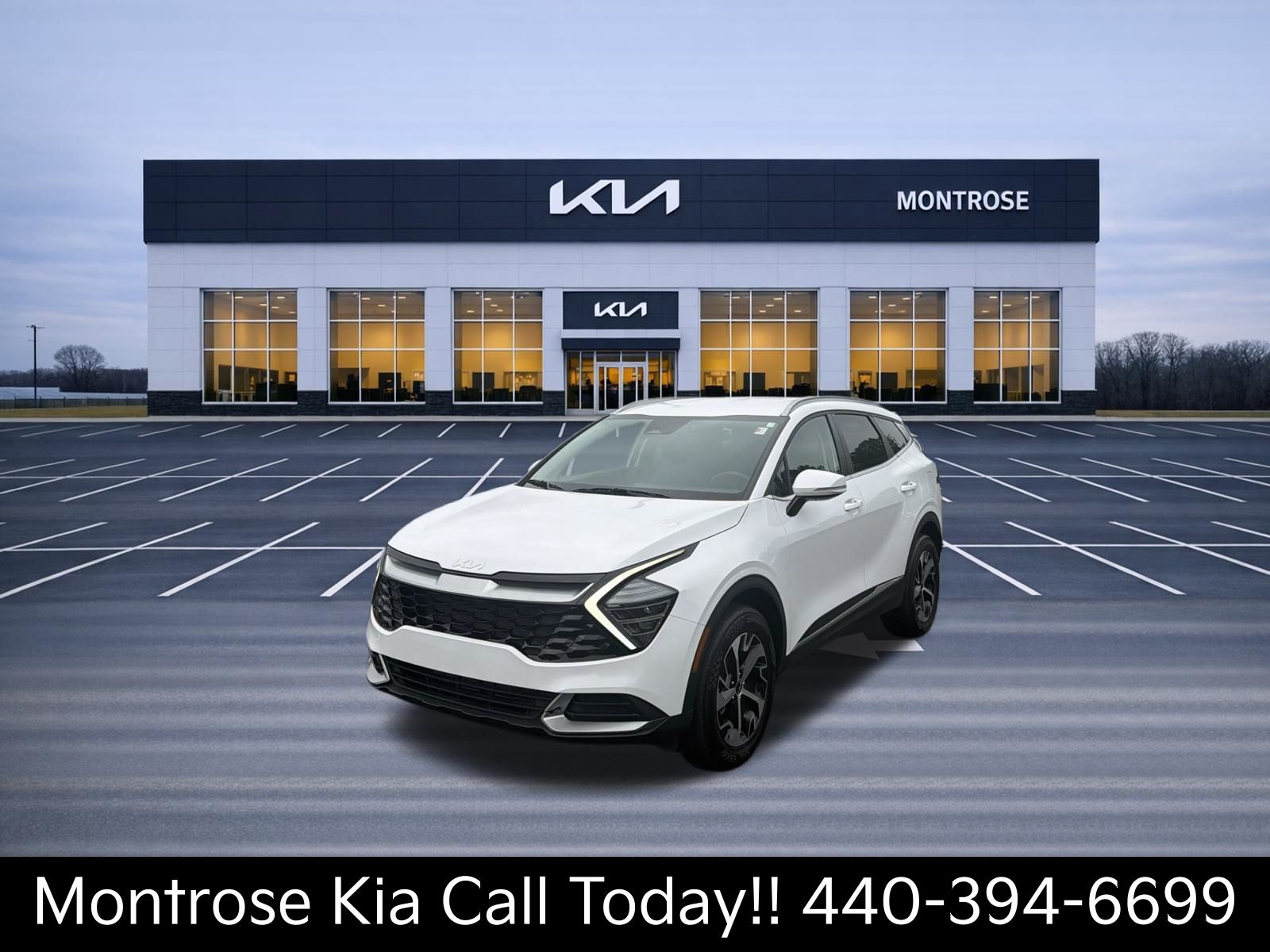 White Pearl 2025 Kia Sportage SUV / Crossover All-Wheel Drive 8-Speed Automatic
