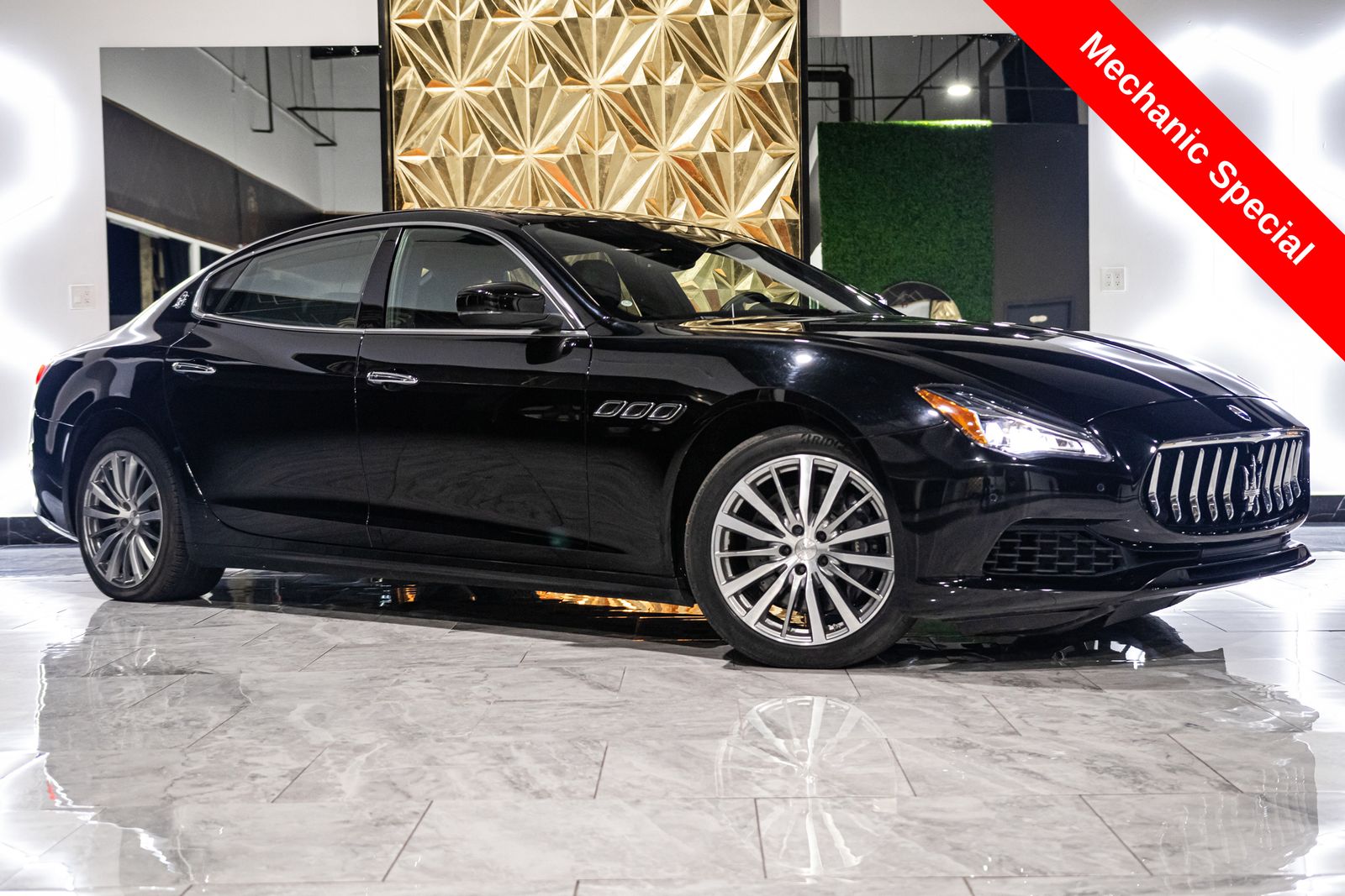 Black 2019 Maserati Quattroporte Sedan All-Wheel Drive 8-Speed Automatic