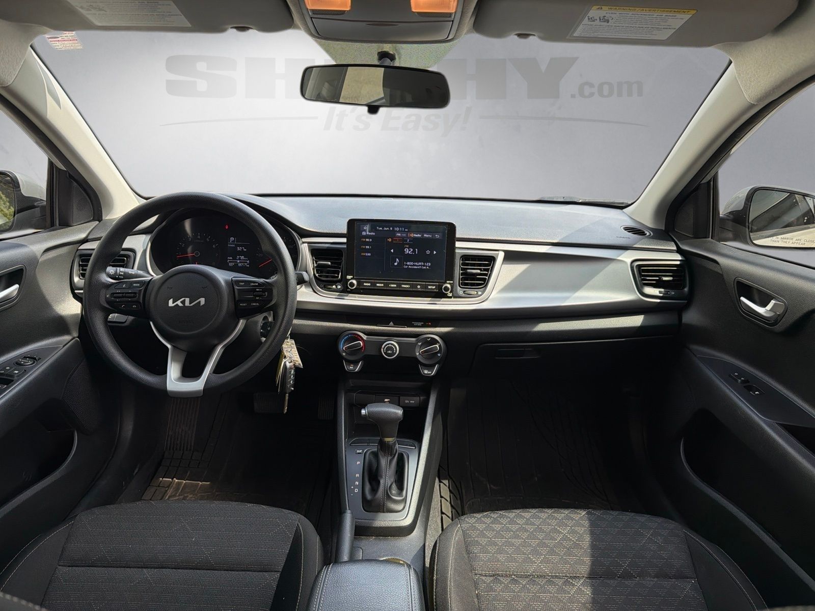 Used 2022 Silky Silver Kia S image 3