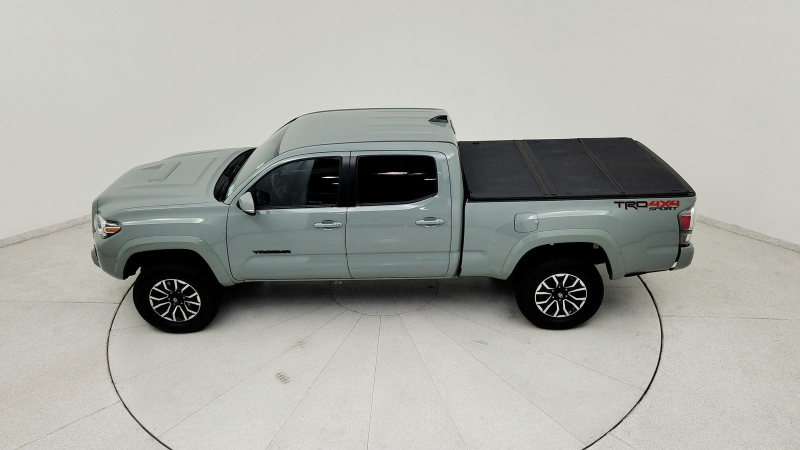 Used 2022  Toyota TRD Sport image 17