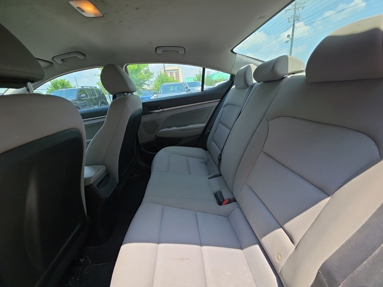Used 2017 Red Hyundai SE image 13