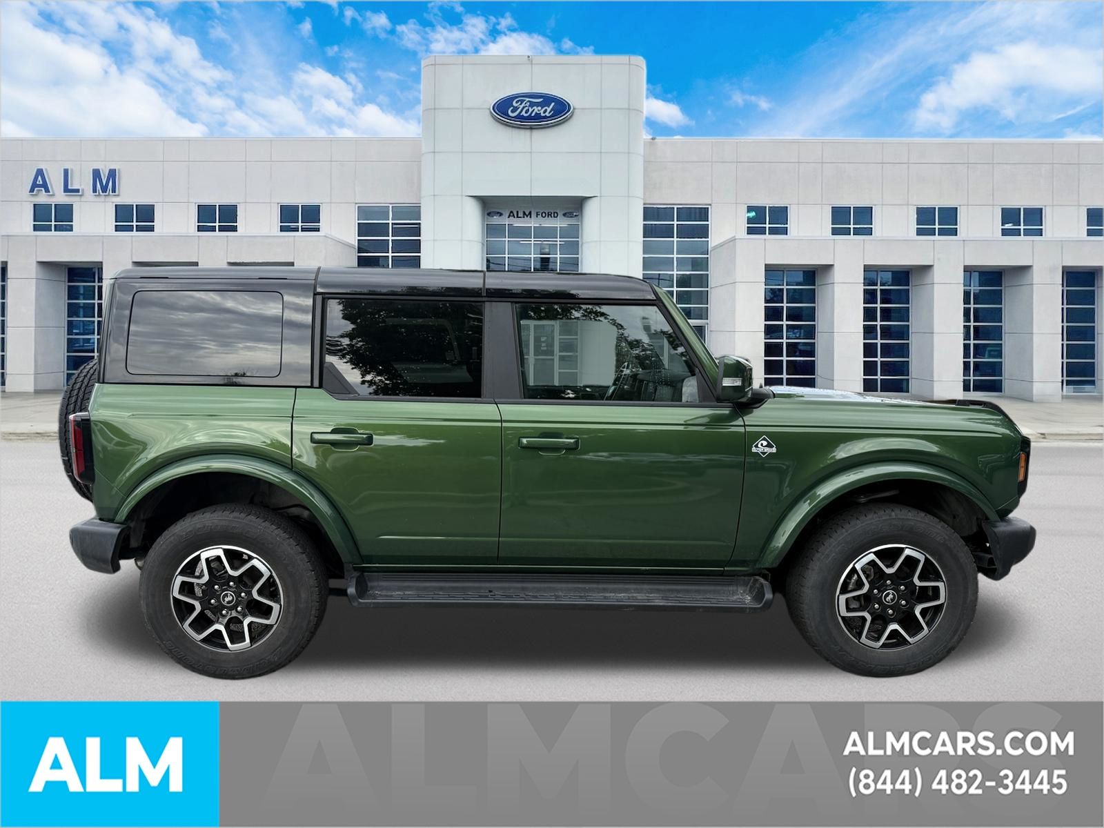 Used 2025 Green Ford Outer Banks image 5
