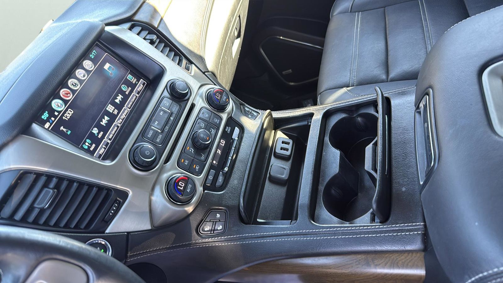 Used Car 2020 Gmc Yukon  Denali For Sale Under $40,000 In Austin, Texas