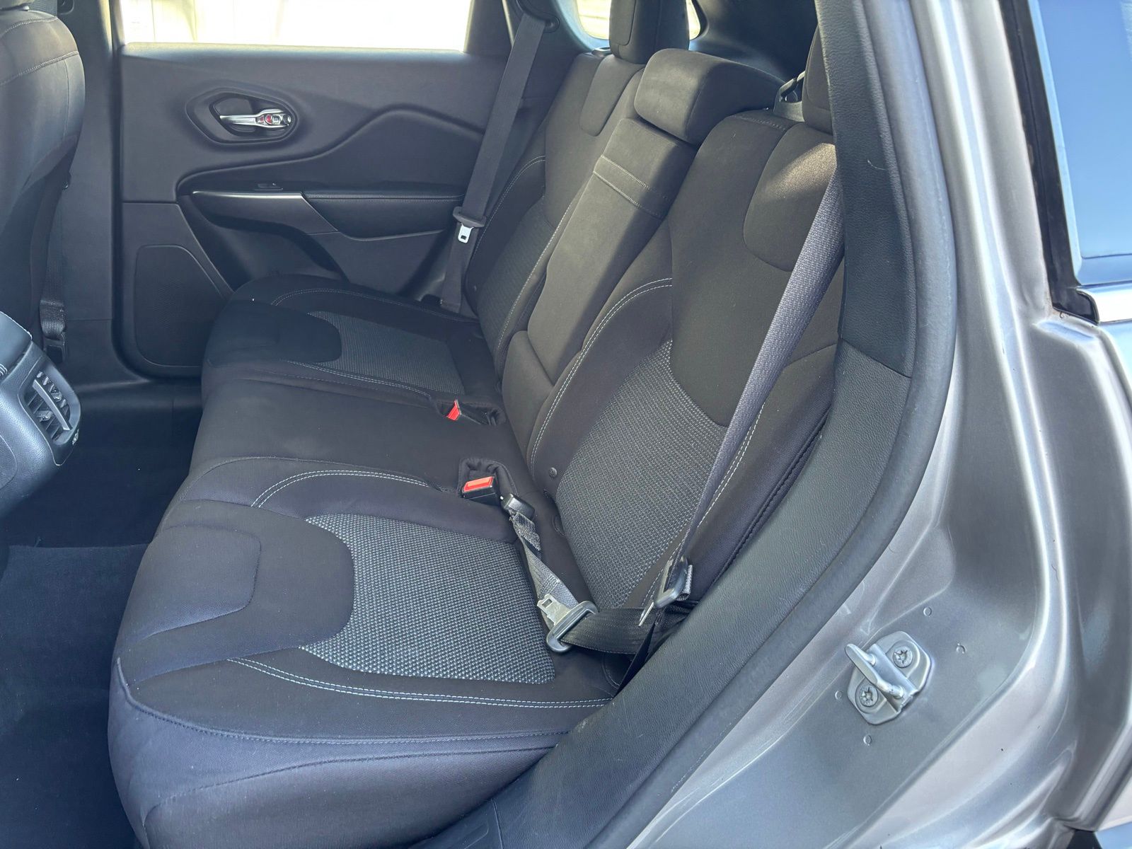 Used Car 2019 Jeep Cherokee  Latitude For Sale Under $10,000 In Austin, Texas