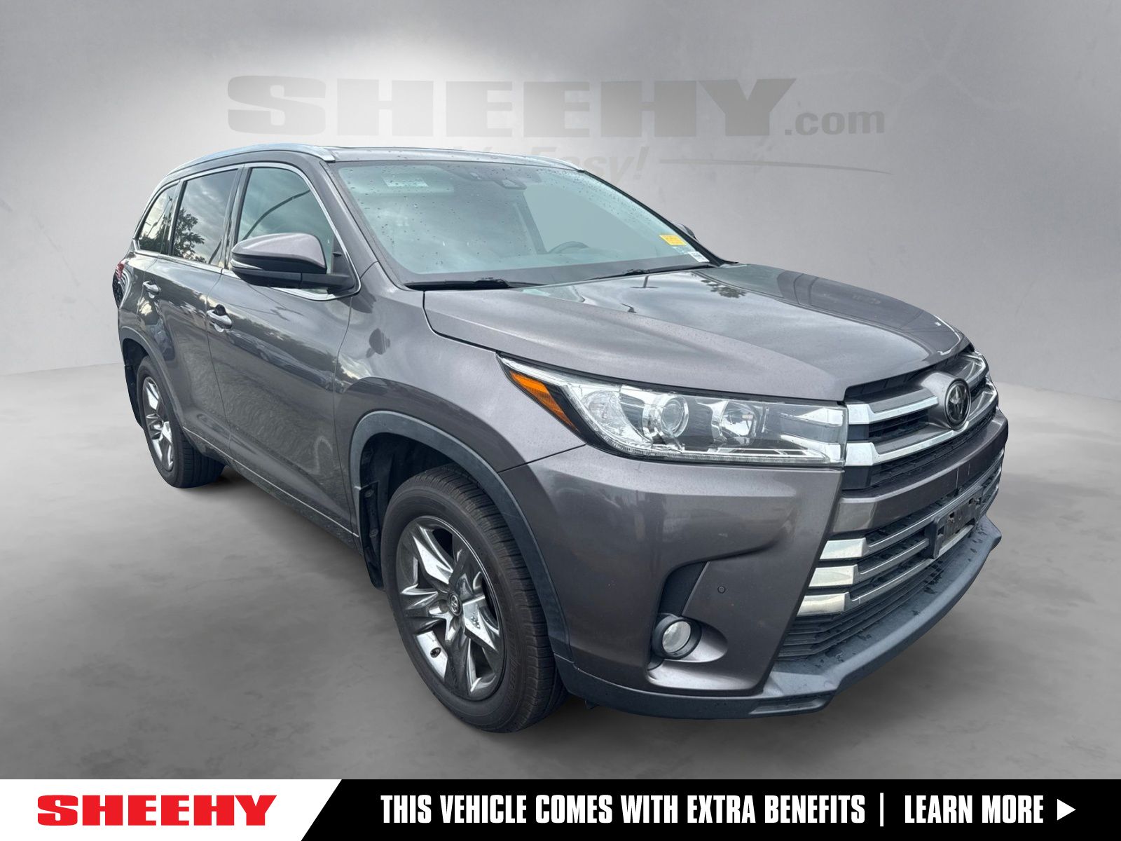 Predawn Gray Mica 2017 Toyota Highlander SUV / Crossover All-Wheel Drive 8-Speed Automatic