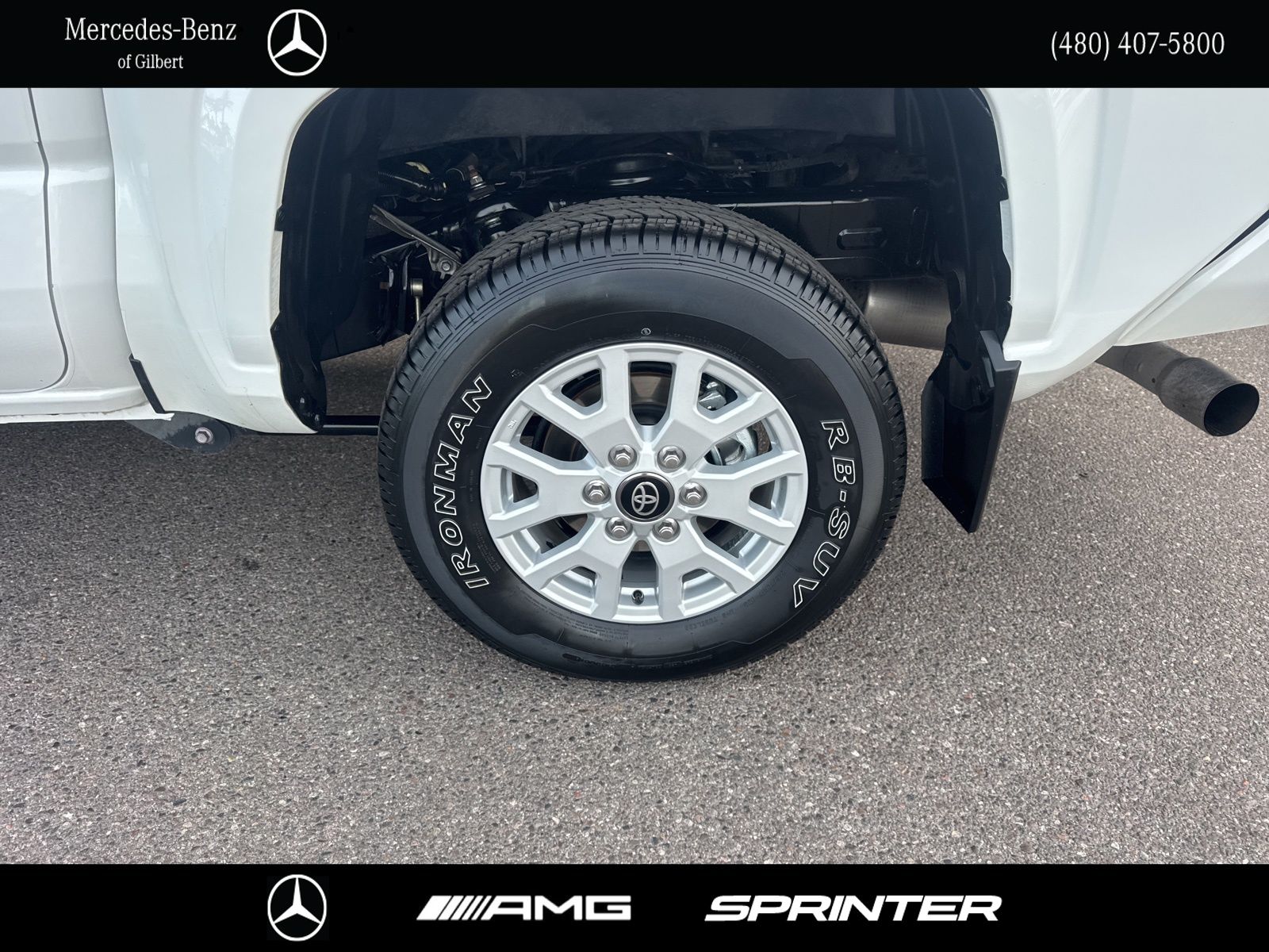 View vehicle photo 6
