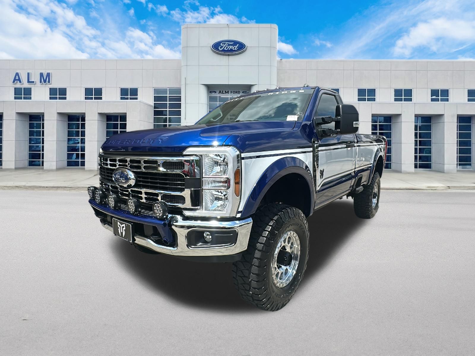 2026 Ford Super Duty F-250® XLT