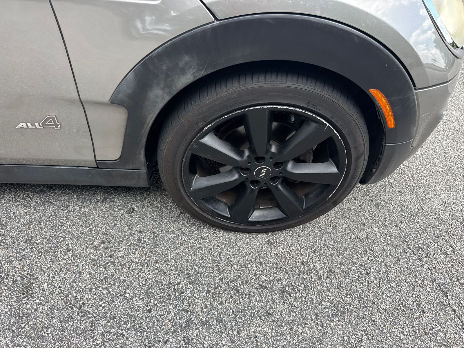 Used 2017 Silver MINI Clubman image 12