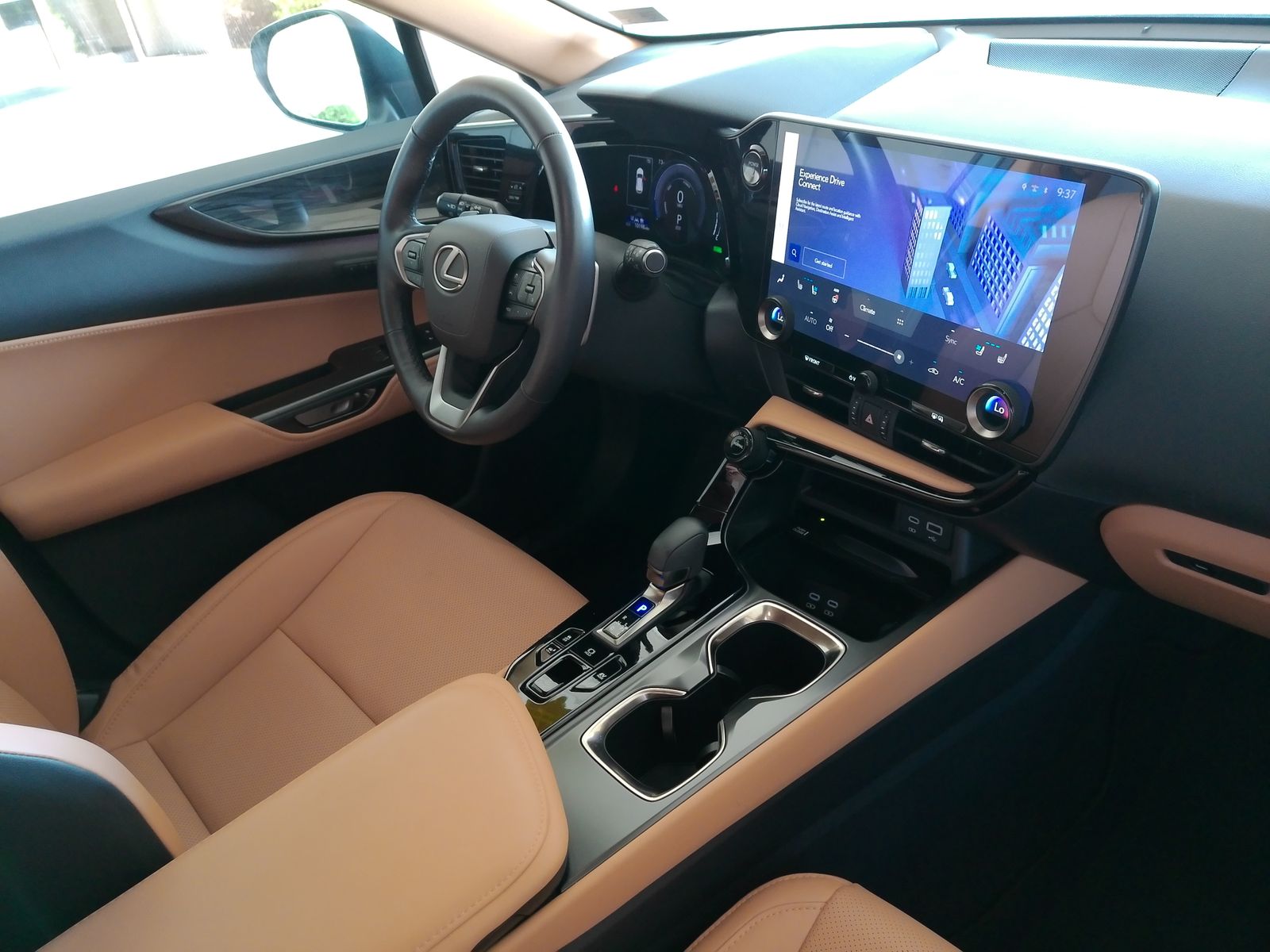 Used 2026 White Lexus 350h Premium image 26