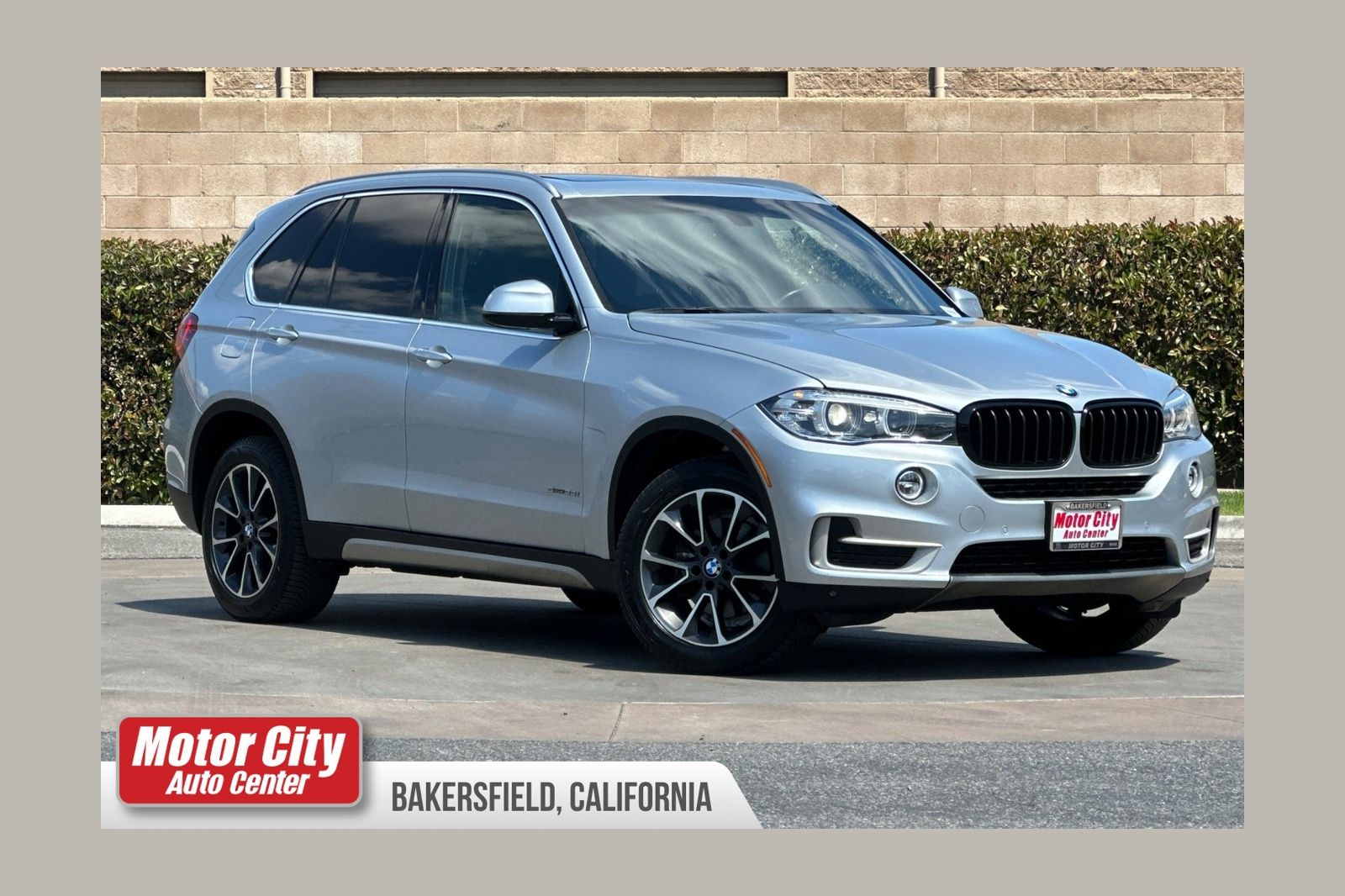 Glacier Silver Metallic 2018 BMW X5 sDrive35i RWD SUV / Crossover Rear-Wheel Drive 8-Speed Automatic