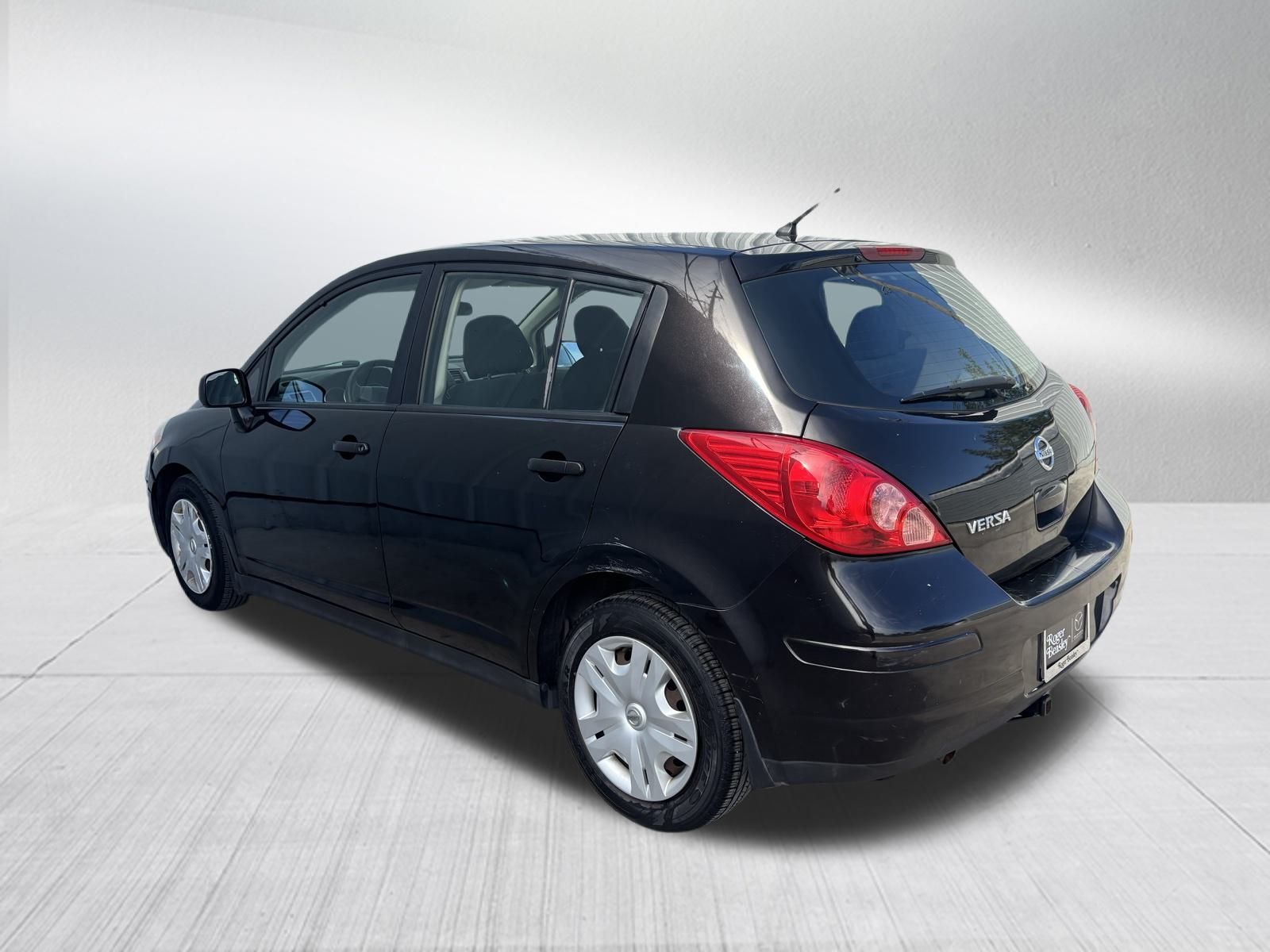 Used Car 2011 Nissan Versa  1.8 S For Sale Under $10,000 In Austin, Texas