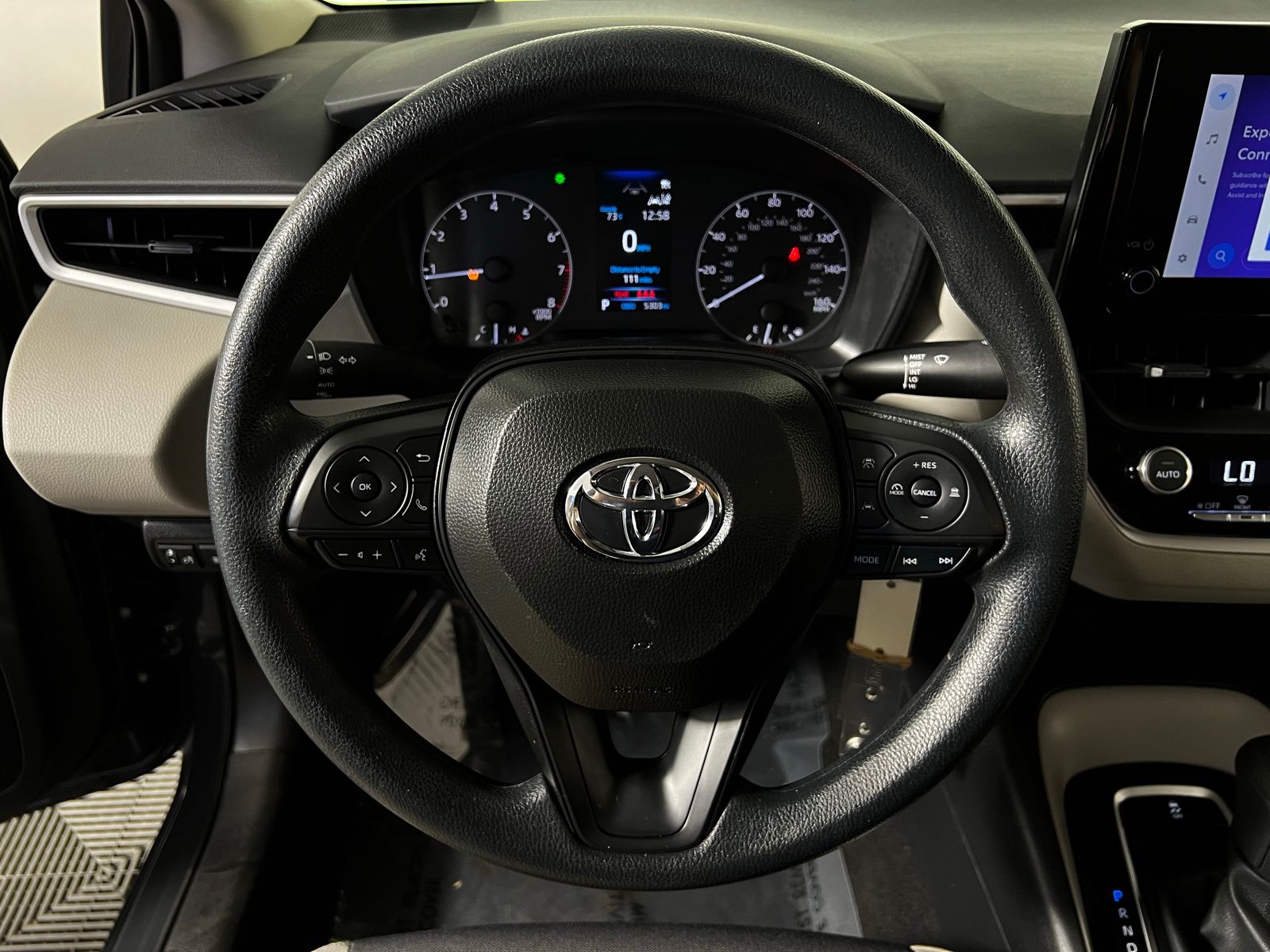 Thumbnail: 2025 Toyota Corolla - 14