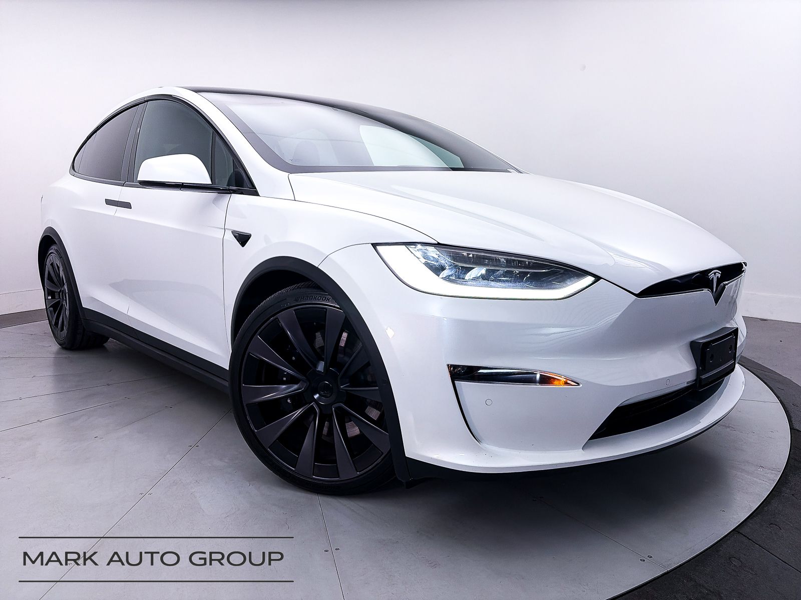 2022 Tesla Model X Plaid