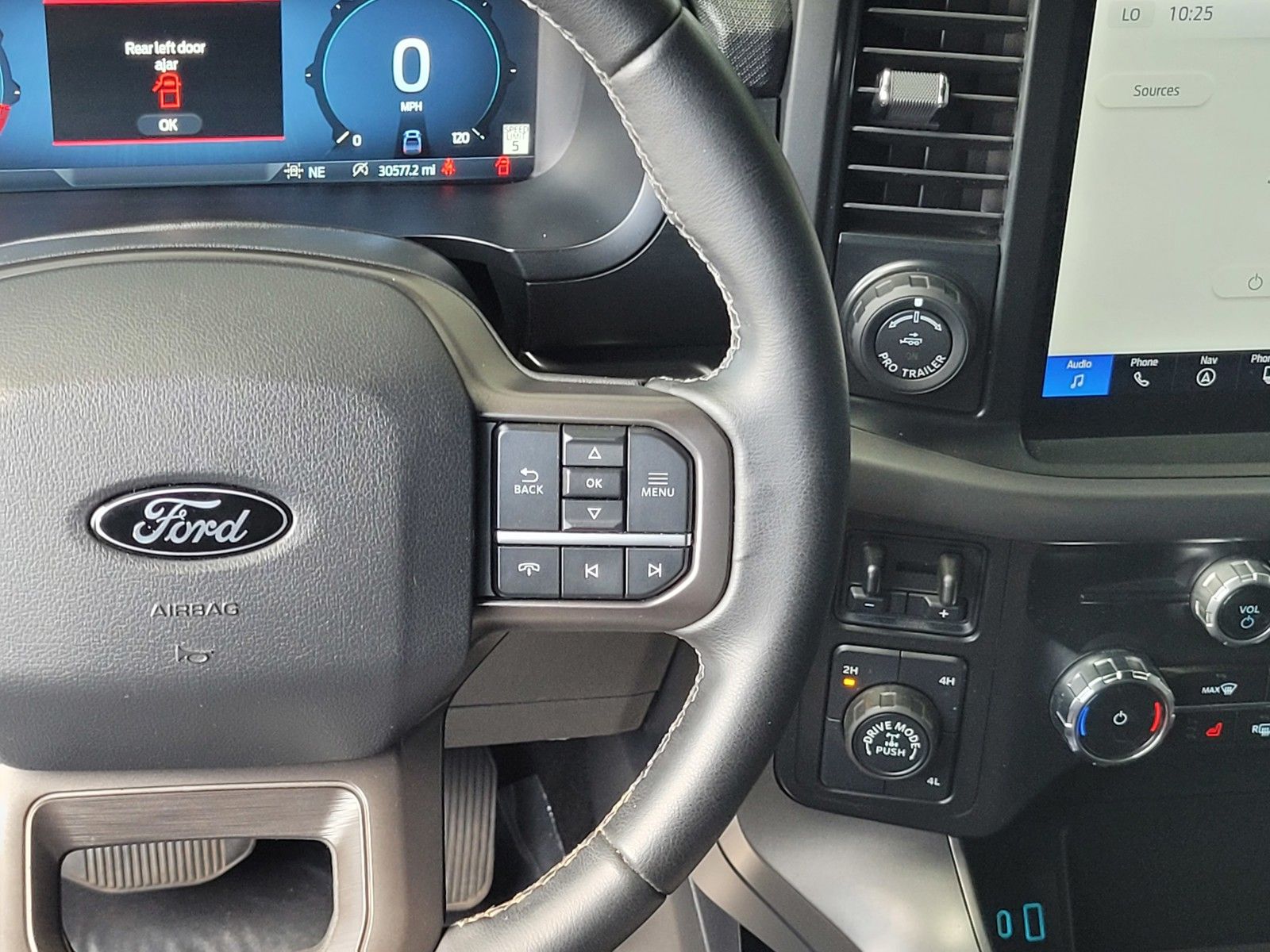 Used 2024 Black Ford XLT image 14