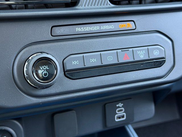New 2026 Shadow Black Ford XLT image 25