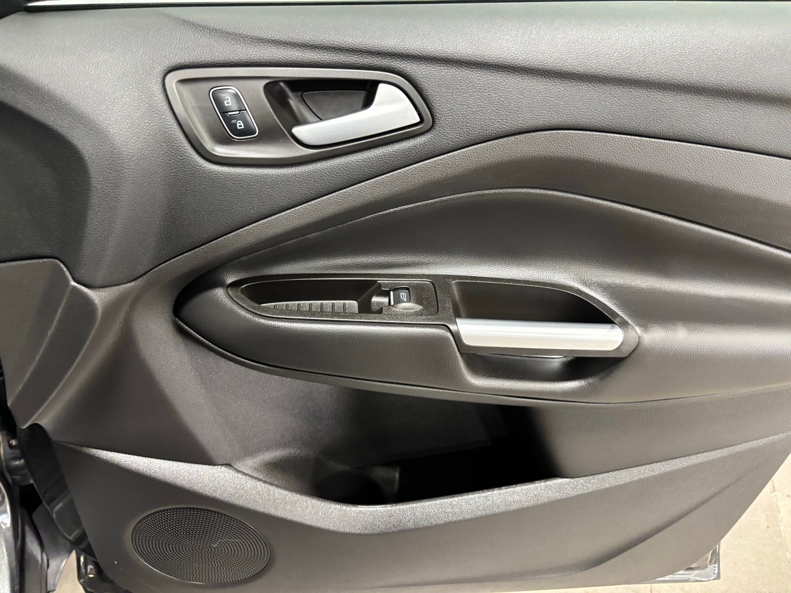 Used Car 2017 Ford Escape  Se For Sale Under $12,000 In Austin, Texas