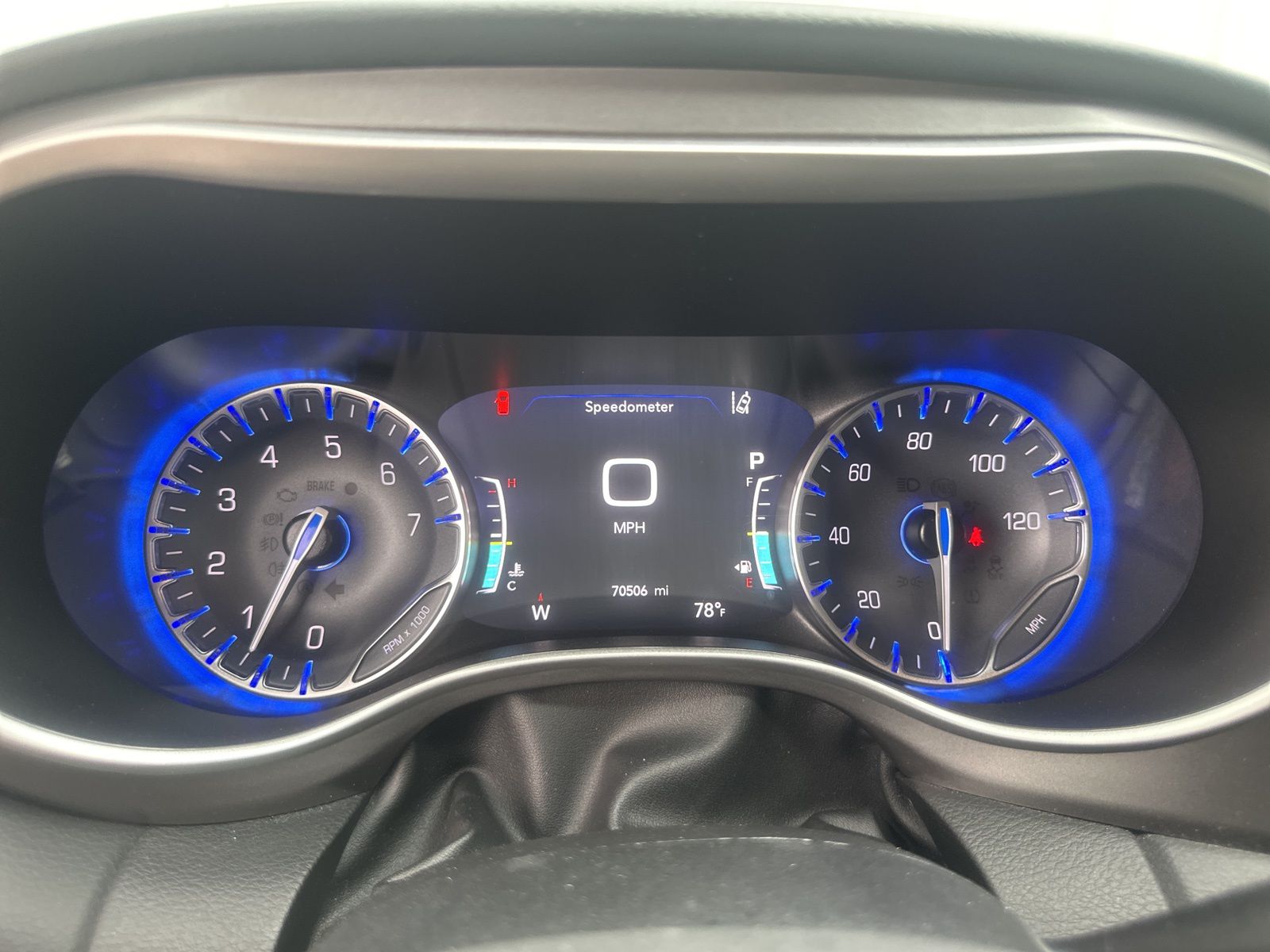 Used Car 2023 Chrysler Pacifica  Touring L For Sale Under $25,000 In Austin, Texas