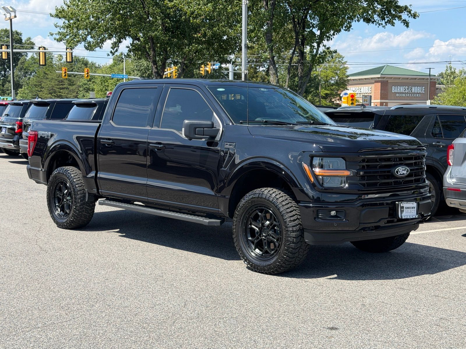 Agate Black Metallic 2026 Ford F-150 Pickup Truck Four-Wheel Drive Automatic