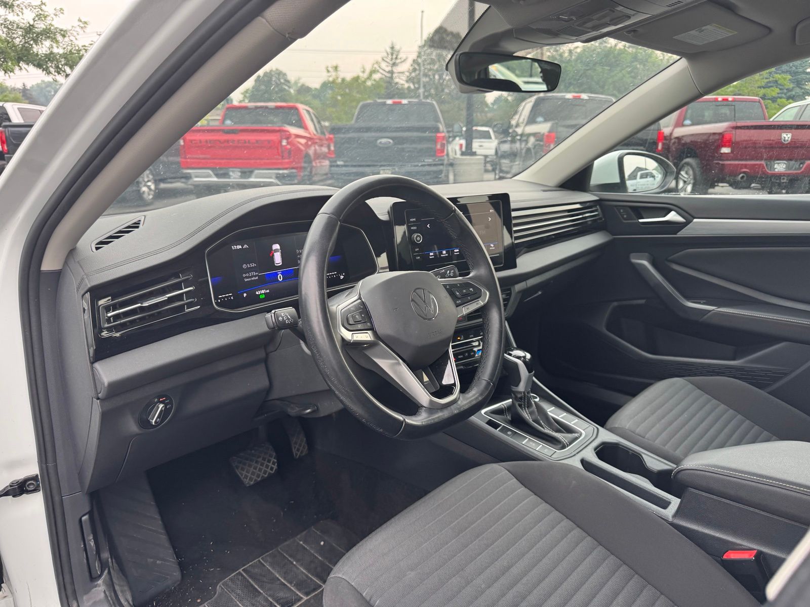 Used 2025 Volkswagen Jetta Sedan