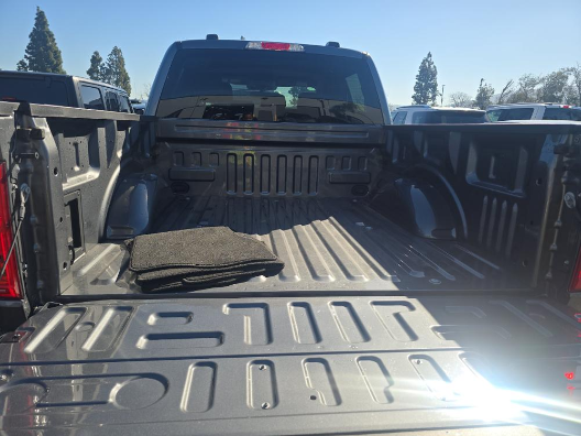 Used 2023 Gray Ford XLT image 16