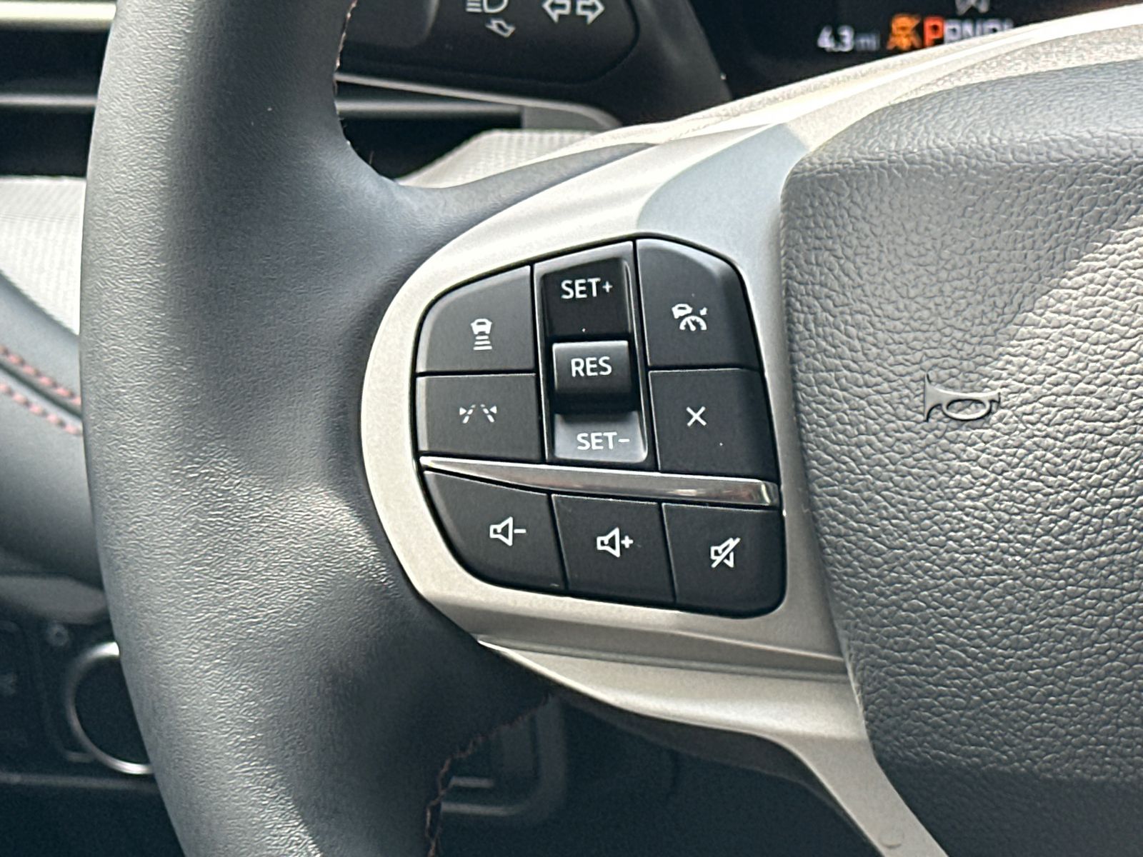 New 2026 Carbonized Gray Metallic Ford Active image 26