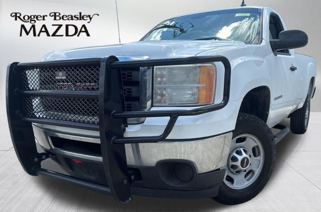 Summit White 2014 GMC Sierra 2500HD Work Truck LB Pickup Truck 4X2 6-Speed Automatic Overdrive