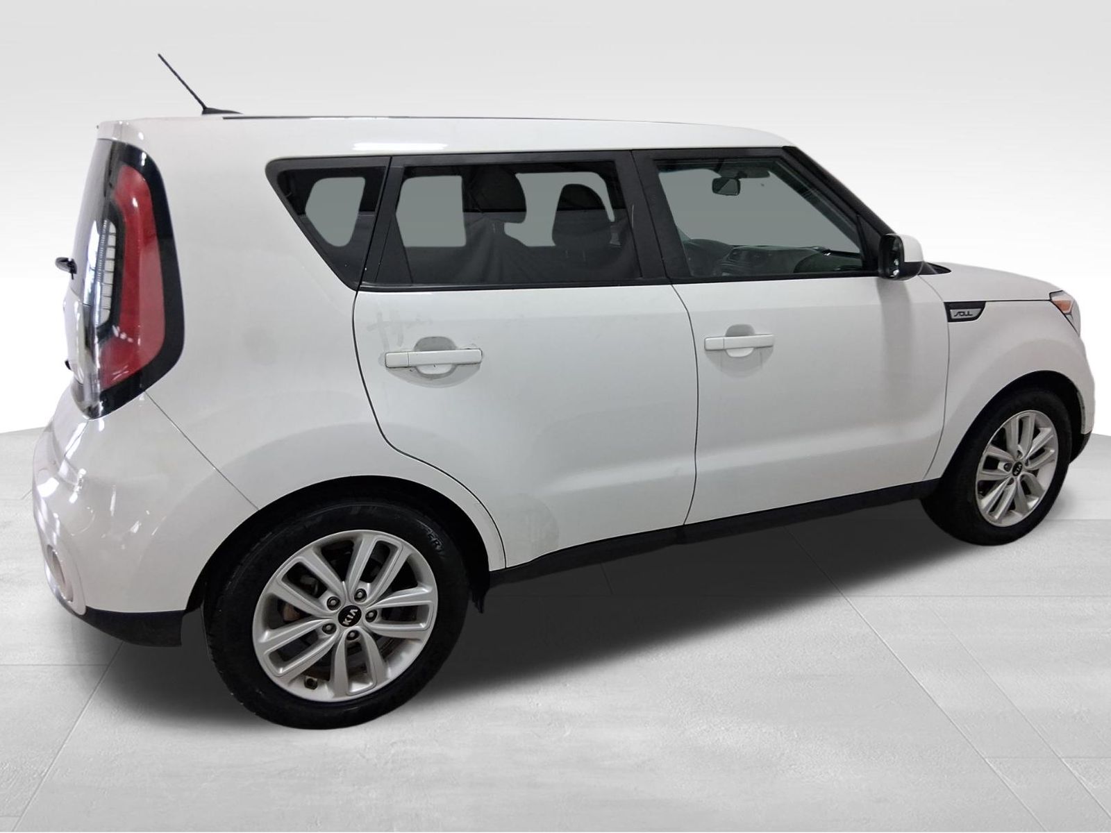 Used Car 2018 Kia Soul  Plus For Sale Under $12,000 In Austin, Texas