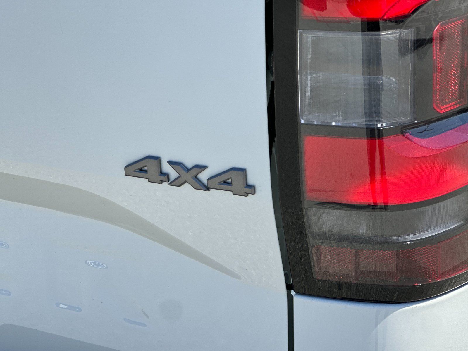 2026 Nissan Frontier S - Photo 23