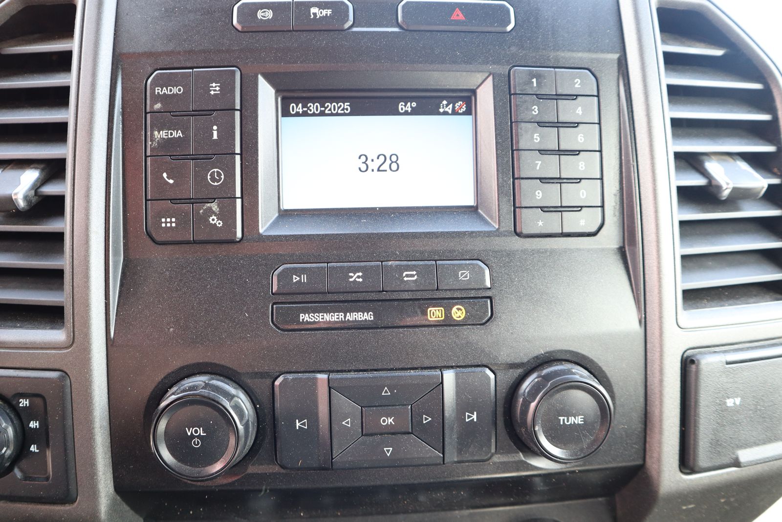 2020 Ford F-350SD XL photo