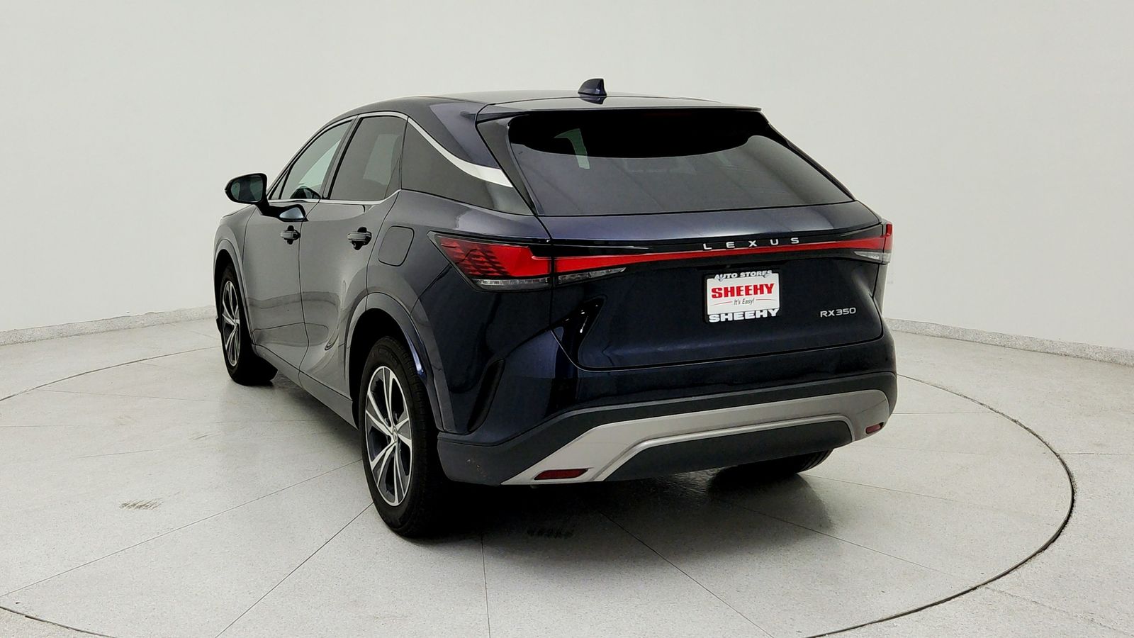 Used 2025  Lexus 350 image 5
