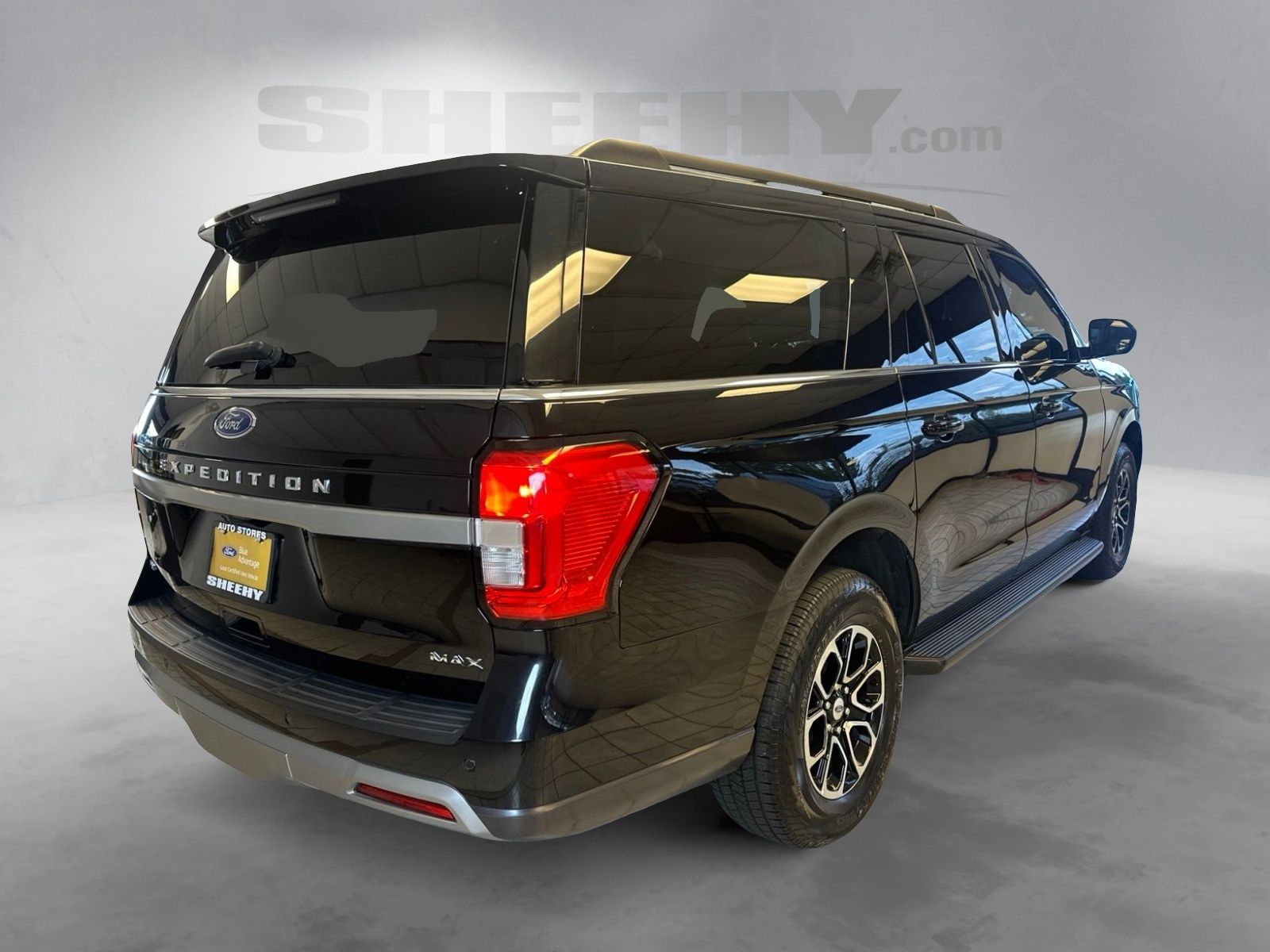 Certified Used 2023 Agate Black Metallic Ford XLT image 13